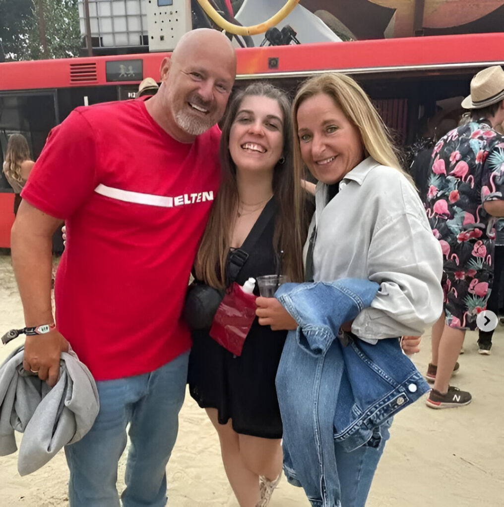 Nicole Steves Krank